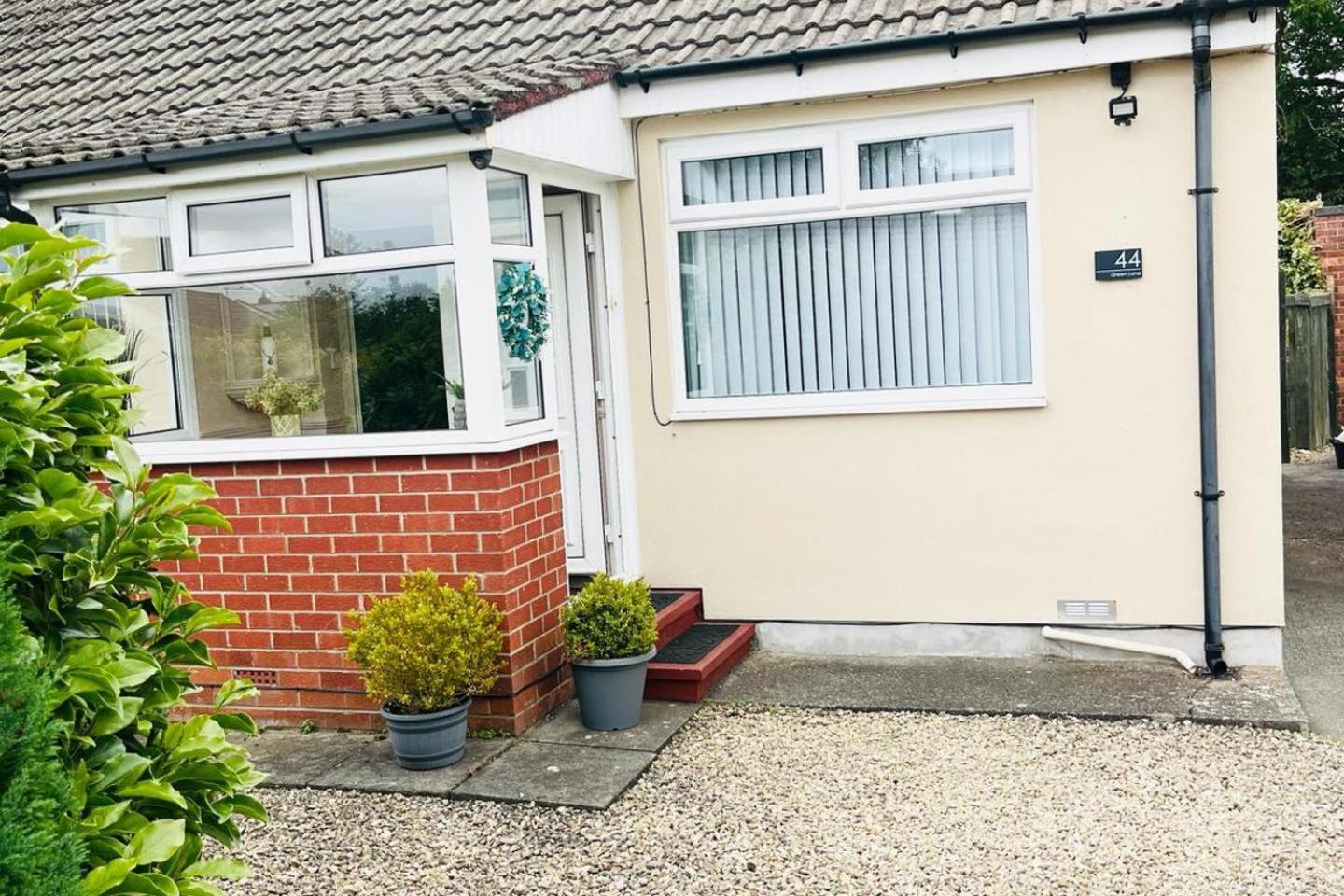 Holiday home In Close To Transport Links *